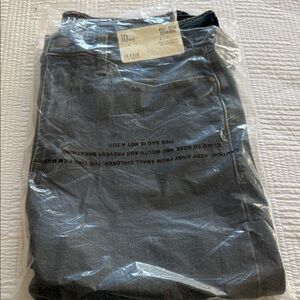 a.n.a High-rise straight jeans. NWT.